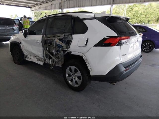 2021 TOYOTA RAV4 LE 3