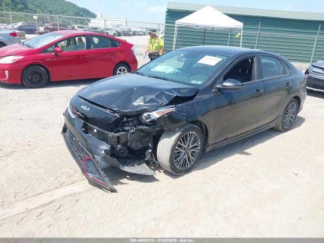 2023 KIA FORTE GT-LINE 2