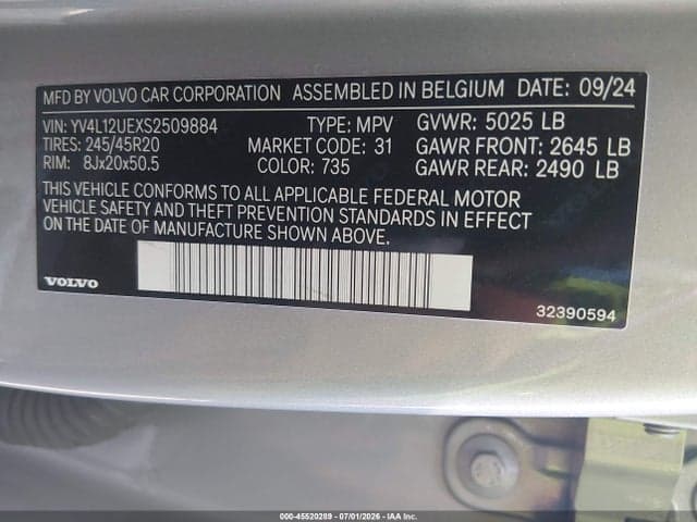 2025 VOLVO XC40 B5 PLUS BRIGHT THEME 9