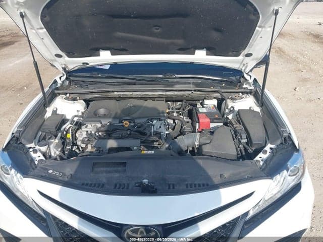 2020 TOYOTA CAMRY XSE AWD 10
