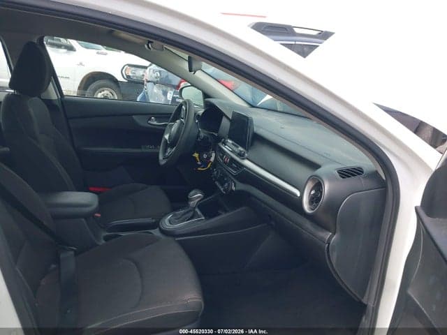2019 KIA FORTE FE 5