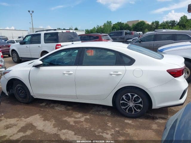 2019 KIA FORTE FE 9