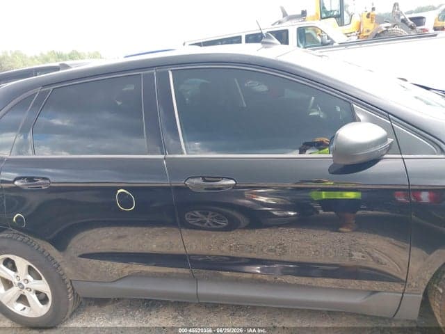 2021 FORD EDGE SE 13