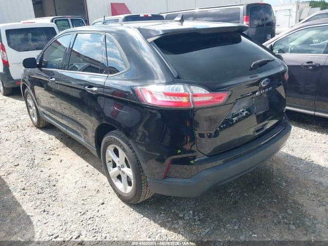 2021 FORD EDGE SE 3