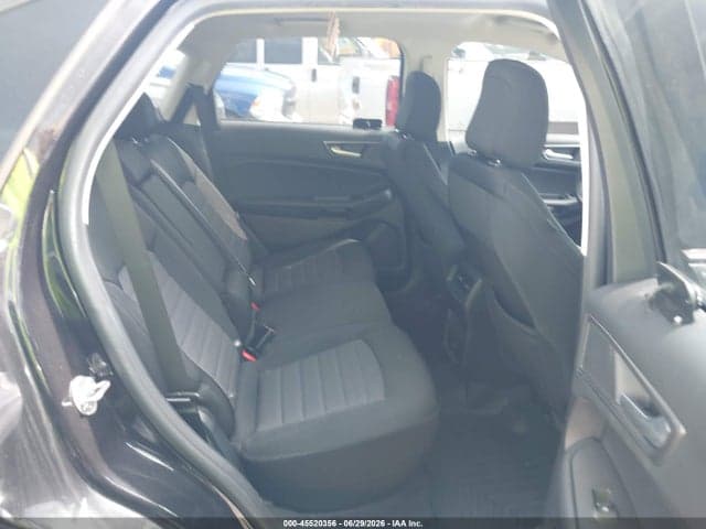 2021 FORD EDGE SE 8
