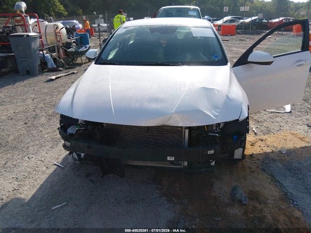 2024 HYUNDAI ELANTRA SEL 6