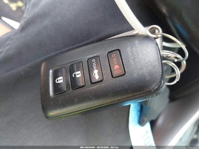 2018 LEXUS IS 300 11