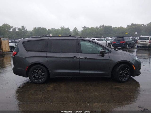 2019 CHRYSLER PACIFICA TOURING L 13