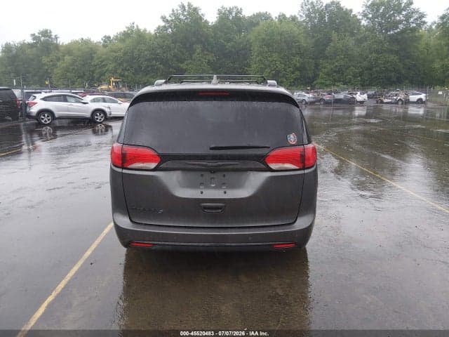 2019 CHRYSLER PACIFICA TOURING L 16