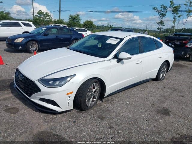 2021 HYUNDAI SONATA SEL 2