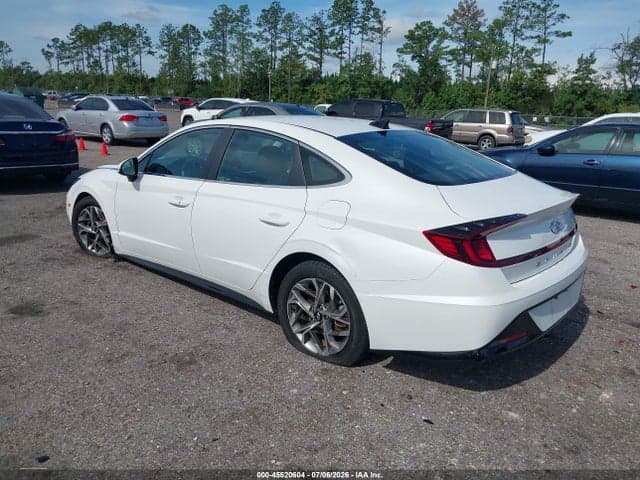 2021 HYUNDAI SONATA SEL 3