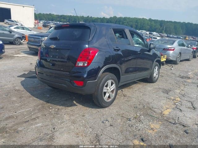 2021 CHEVROLET TRAX AWD LS 4