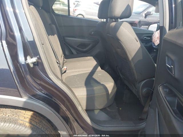 2021 CHEVROLET TRAX AWD LS 8