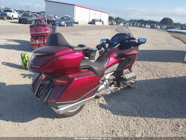 2018 HONDA GL1800 D 4