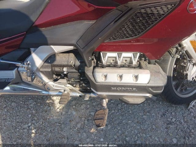 2018 HONDA GL1800 D 8