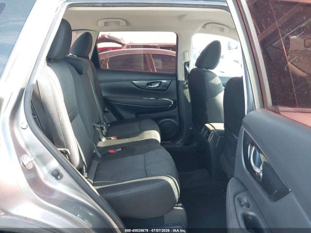 2018 NISSAN ROGUE S 8