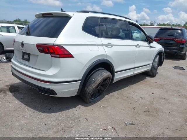 2024 VOLKSWAGEN TIGUAN 2.0T SE R-LINE BLACK 5