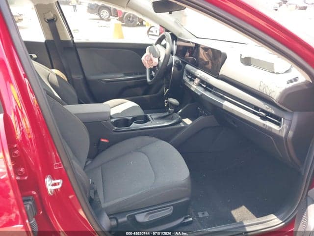2025 KIA K4 LXS 5