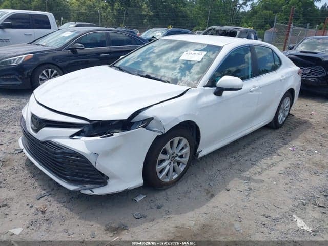 2019 TOYOTA CAMRY LE 2