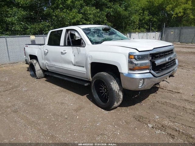 2017 CHEVROLET SILVERADO 1500 LT - 1