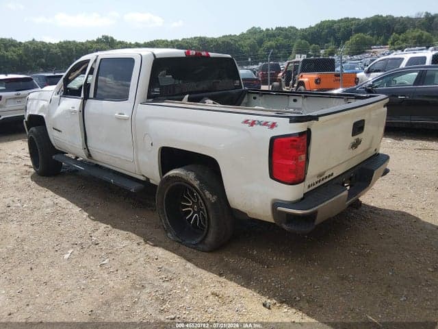 2017 CHEVROLET SILVERADO 1500 LT 3