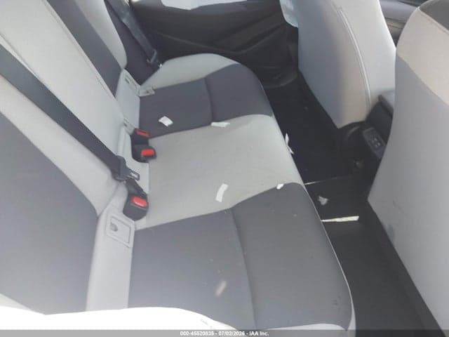 2026 TOYOTA COROLLA LE 8
