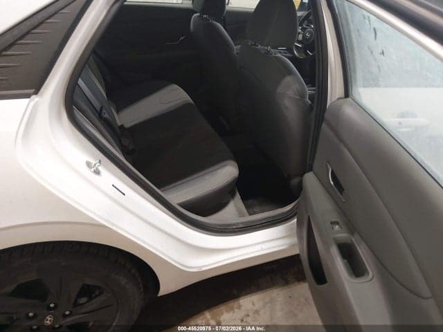 2021 HYUNDAI ELANTRA SEL 8