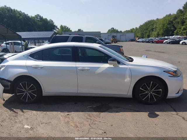 2022 LEXUS ES 350 13