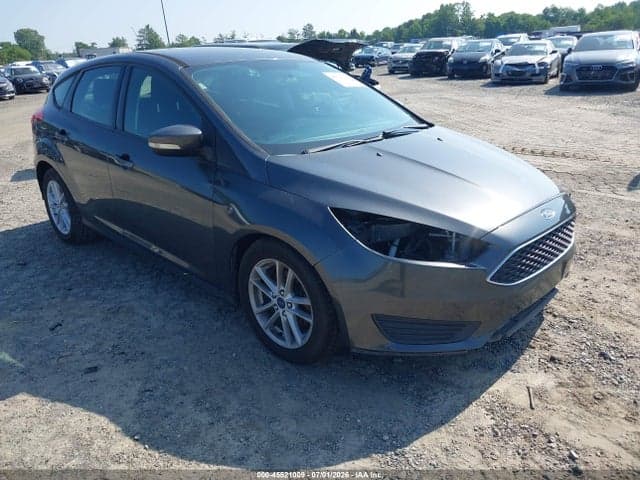 2017 FORD FOCUS SE - 1