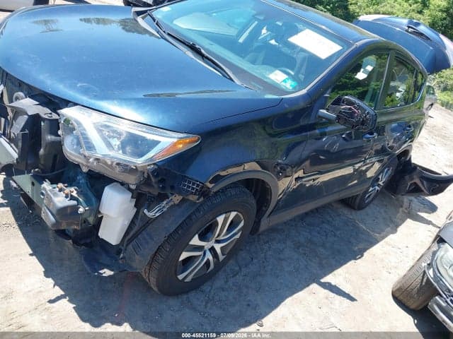 2018 TOYOTA RAV4 LE 2