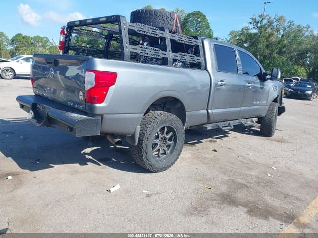 2017 NISSAN TITAN XD SV DIESEL 4
