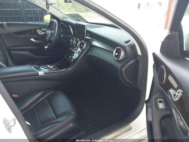 2018 MERCEDES-BENZ C 300 4MATIC 5