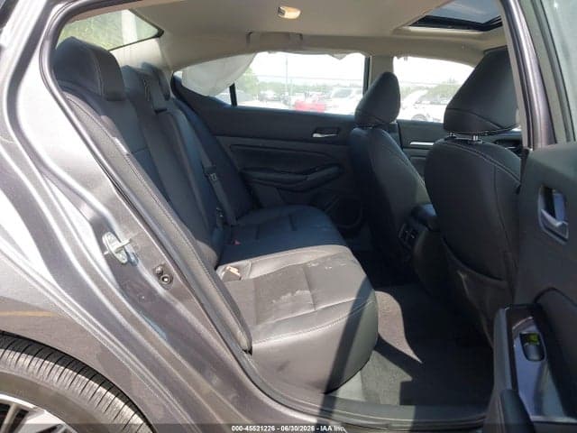 2025 NISSAN ALTIMA SL FWD 8