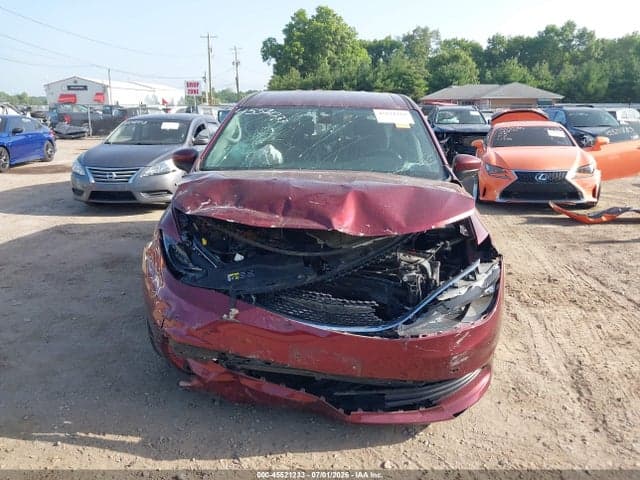 2017 CHRYSLER PACIFICA TOURING 12
