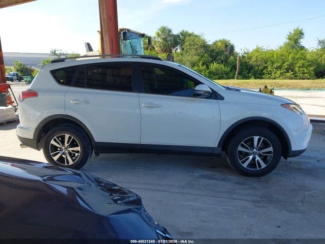 2018 TOYOTA RAV4 XLE 13