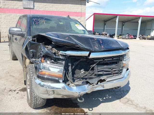 2017 CHEVROLET SILVERADO 1500 LT 6