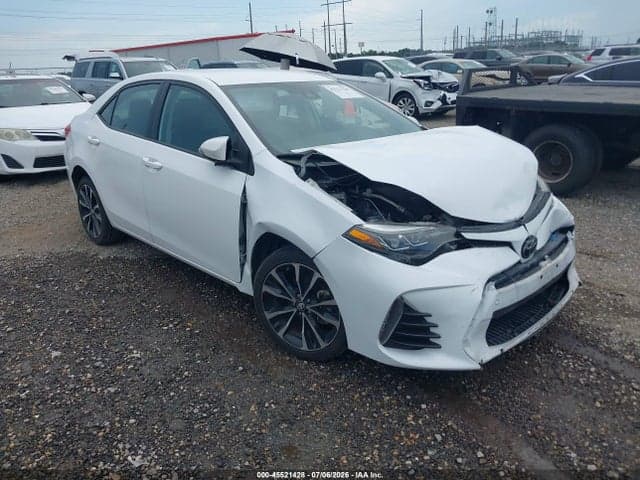 2017 TOYOTA COROLLA SE 1
