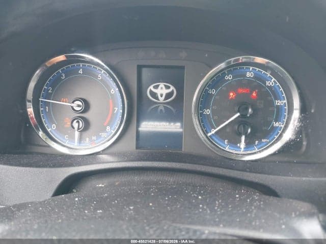 2017 TOYOTA COROLLA SE 7