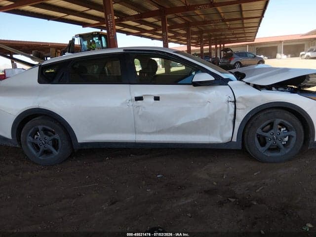 2026 KIA K4 LXS 13