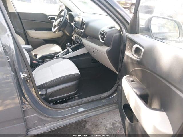 2024 HYUNDAI VENUE SEL 5