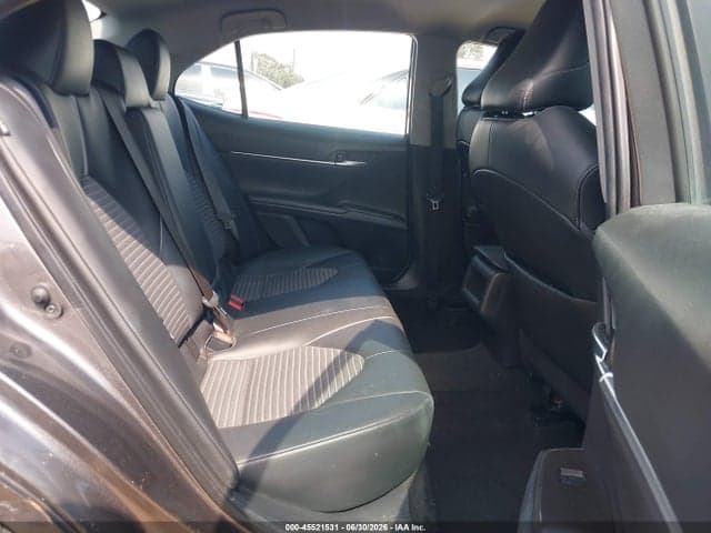 2022 TOYOTA CAMRY SE 8