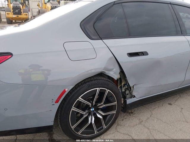 2024 BMW I7 EDRIVE50 6
