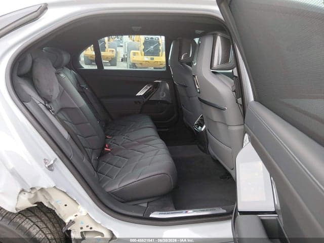 2024 BMW I7 EDRIVE50 8