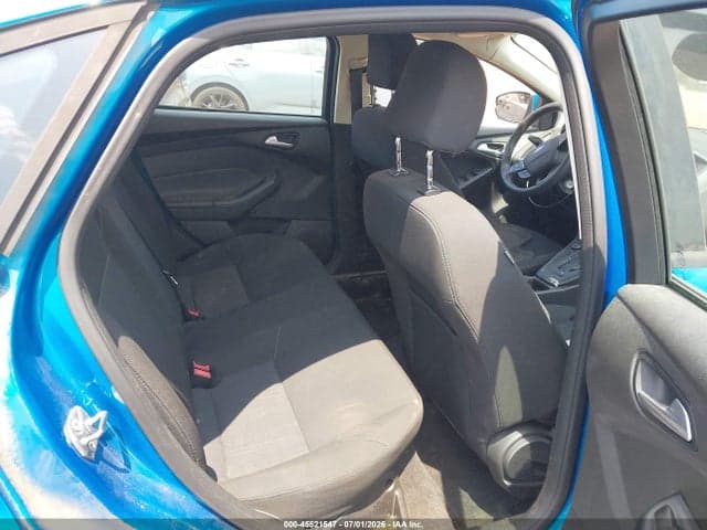 2016 FORD FOCUS SE 8