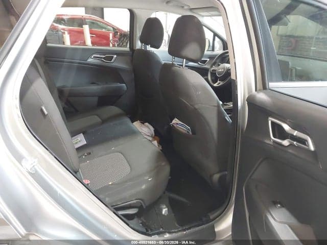 2024 KIA SPORTAGE LX 8