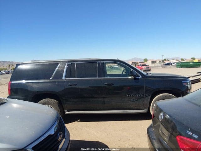 2017 CHEVROLET SUBURBAN LS 13