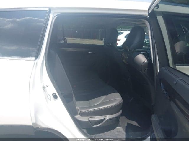 2021 TOYOTA HIGHLANDER LIMITED 8