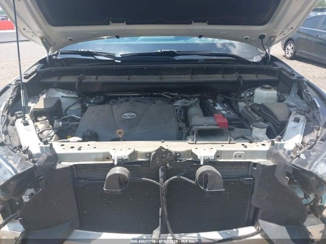 2021 TOYOTA HIGHLANDER LIMITED 10