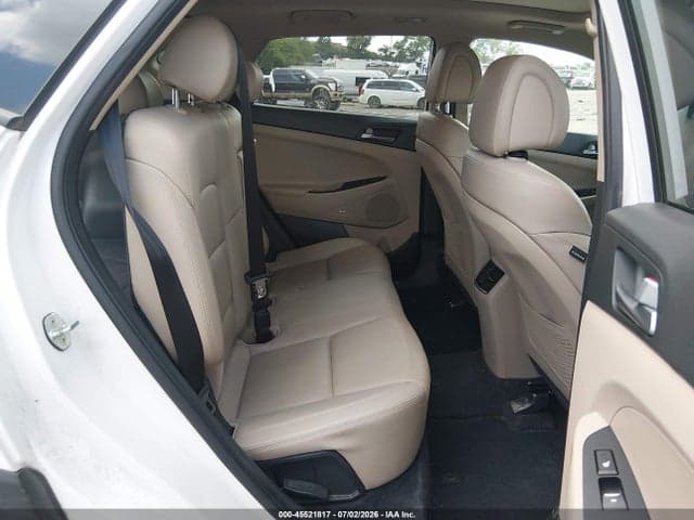 2017 HYUNDAI TUCSON LIMITED 8