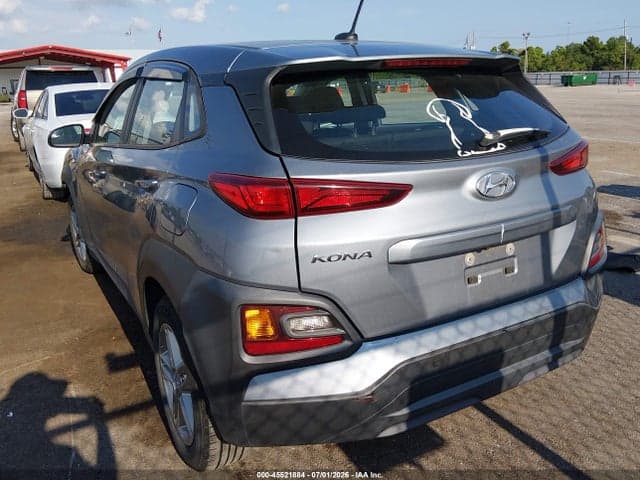 2021 HYUNDAI KONA SE 3